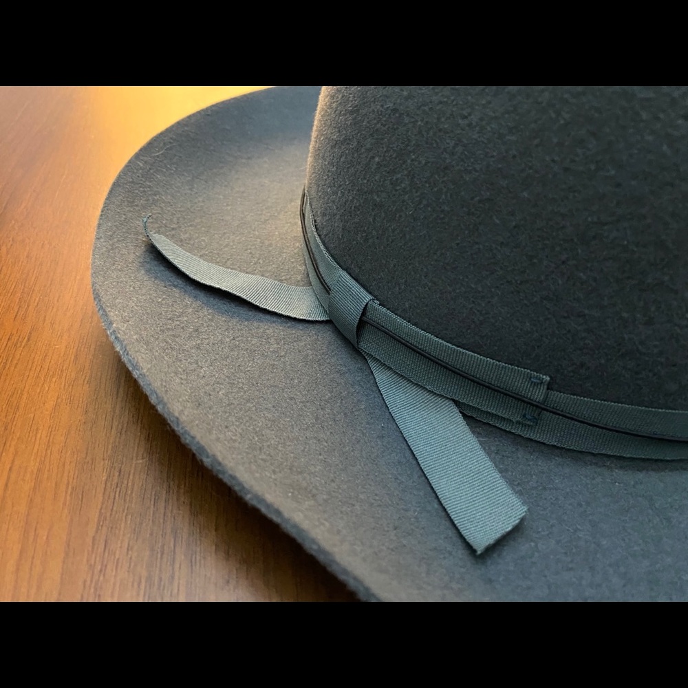 Wyeth 100% wool hat in deep teal/grey